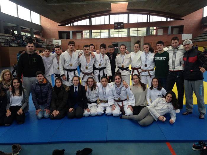 Dominaz josia itzuli da Usurbil Judo Kluba, azken txapelketetatik