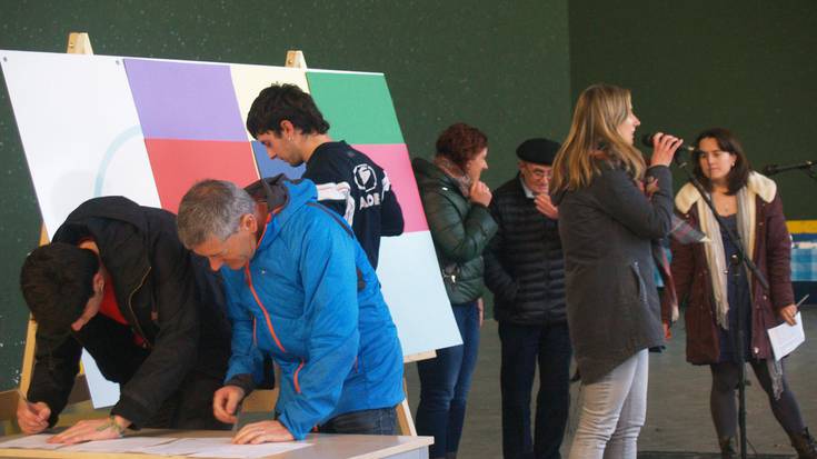 Bolondresak behar ditu Zubiartean Elkarteak, maiatzaren 7ko galdeketarako