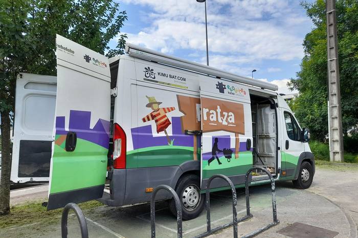 Furgobaratza bueltan dator tailer berriekin