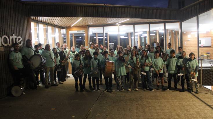 Musikarien Eguna jendartean ospatu du Zumartek