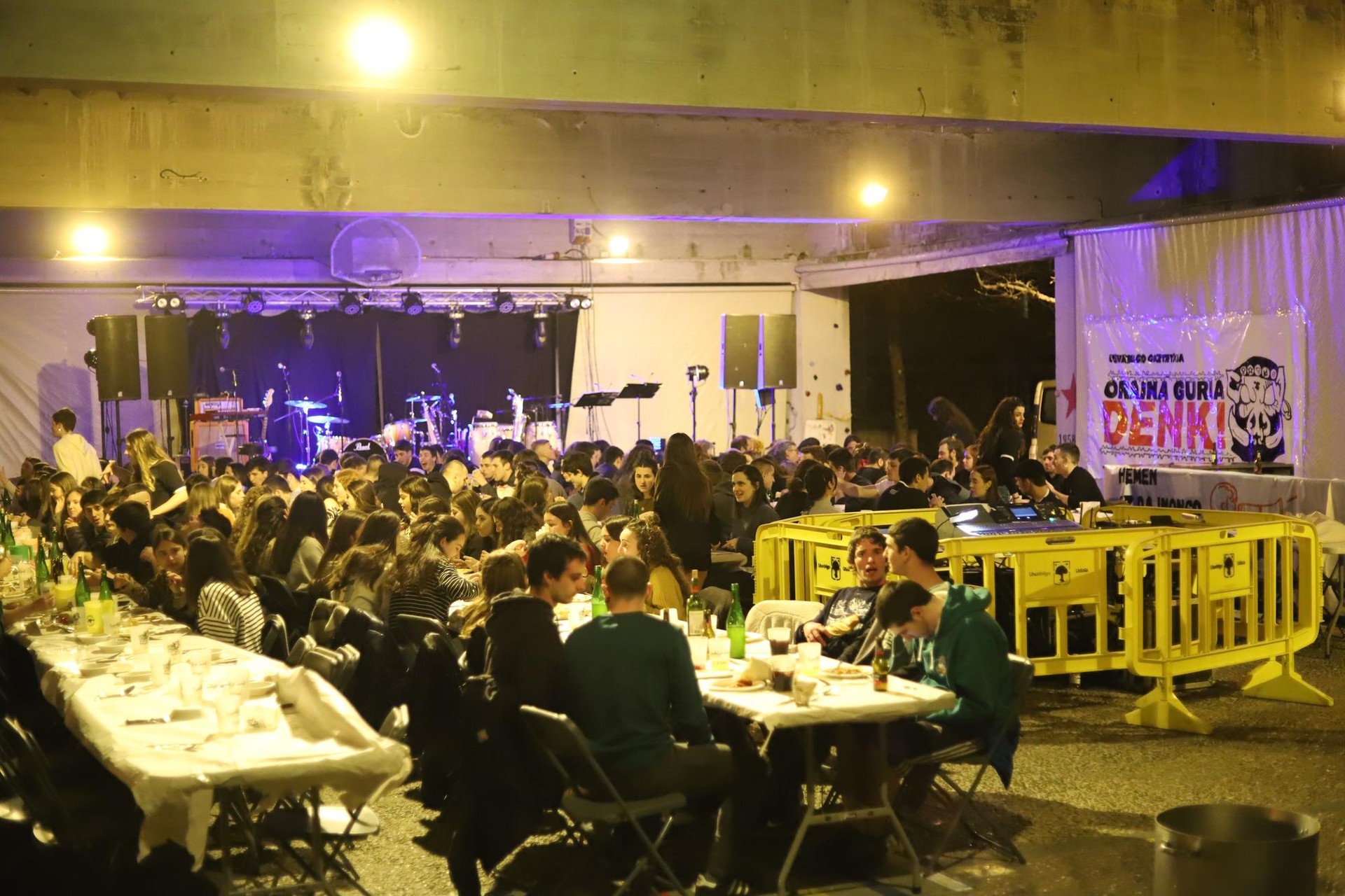 Gazte Eguneko afaritarako txartelak eskuratzeko azken txanpa
