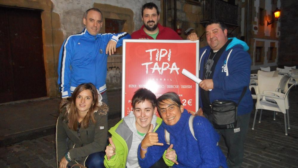 Urdaiazpiko pintxoak, oraingoan 4 taberna lotuko dituen igandeko Tipi-Tapan