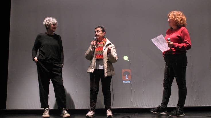 "Euskara bizi, aberastu, euskaraz gure artean hitz egin"