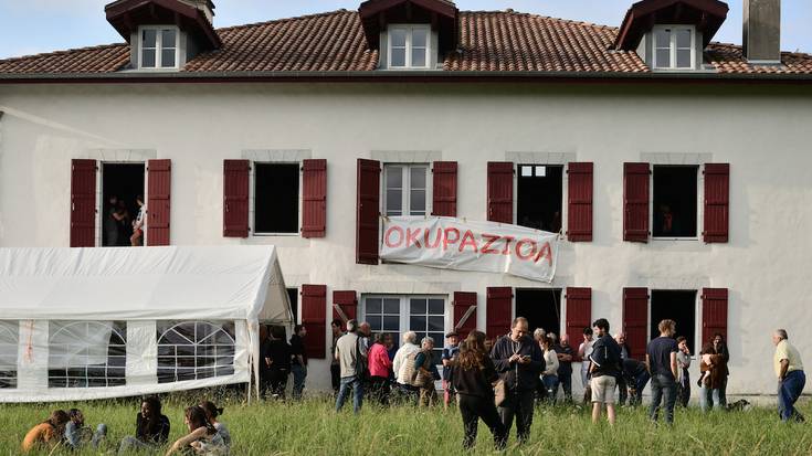 Lurraren defentsan, larunbatean Arbonara joateko deia