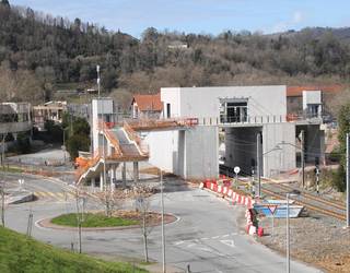 Asfaltatze lanak datozen hiru egunotan, tren-geltokiaren inguruan