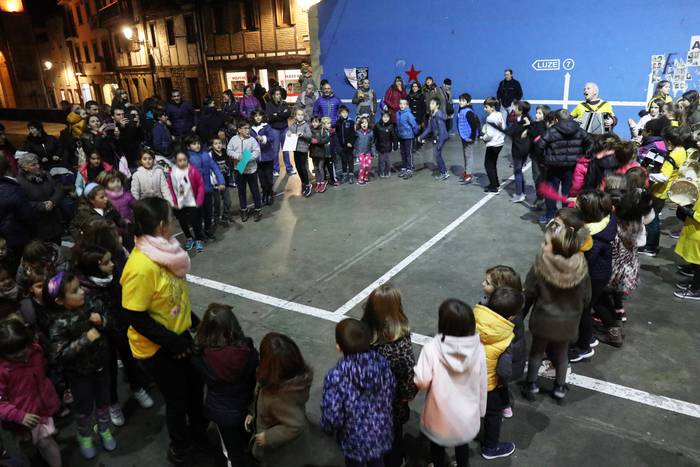 Santa Zeziliren omenezko kalejira eta kontzertua