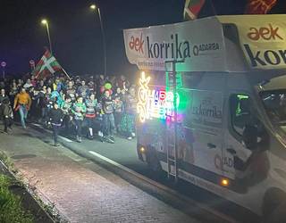 [ZUZENEAN] Usurbila heldu bezperatan, Arabatik Beterri Buruntzarantz dator gaur 24. Korrika