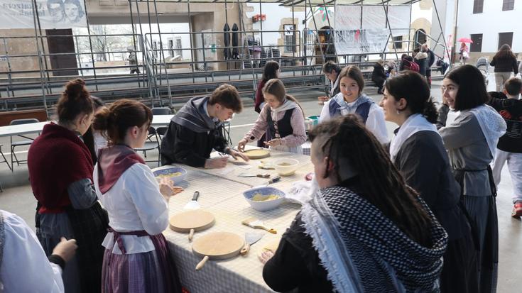 Trebakuntza festa giroan, Arrobitxulokoen talogintza tailerrean