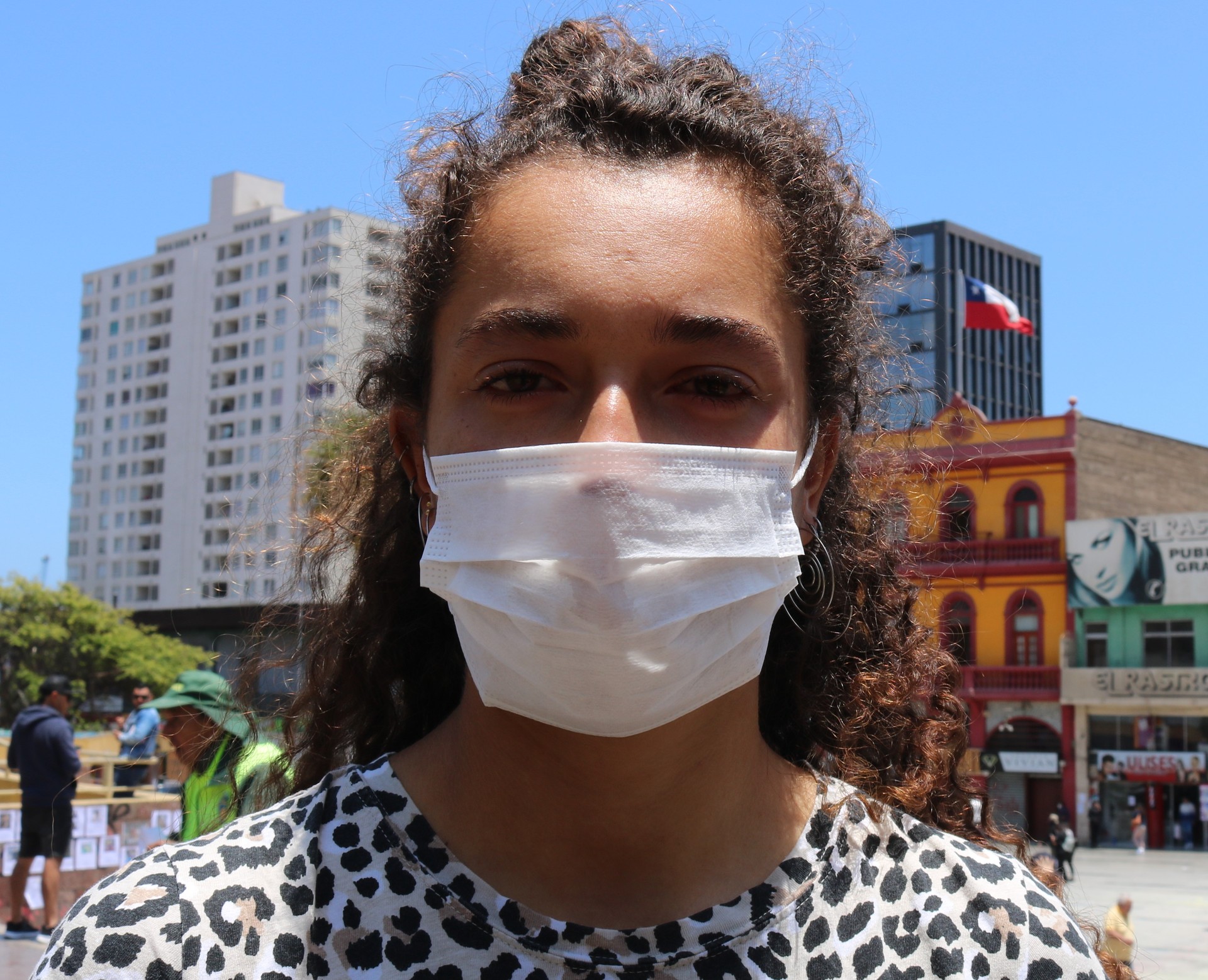 Maddi Egizabal: "Dokumentalean elkarrizketatu genituen pare bat kide izango dira gurekin zuzenekoan"