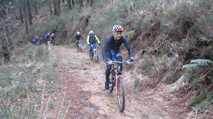 60tik gora lagun, Irisasi BTT 2015erako izena emanda