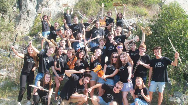 Gironako “Orquestra Jove de la Selva” bisitan dator, Zumartekoen eskutik