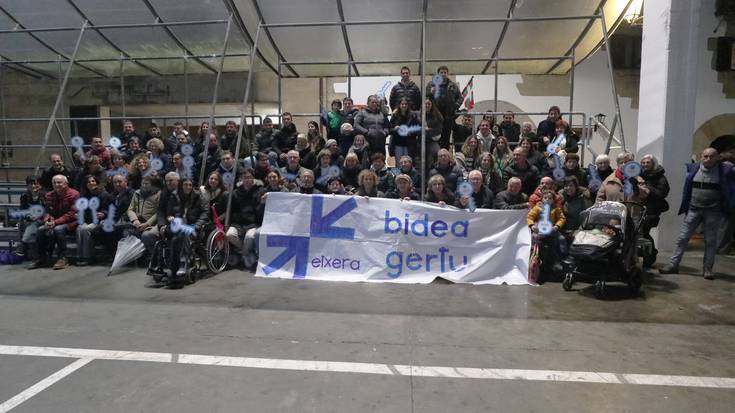 Konponbiderako giltzak eskuartean, Bilboko manifestaziora joateko deia egin dute