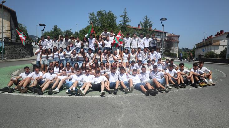 Oilasko biltzaileek piztu dute festa giroa