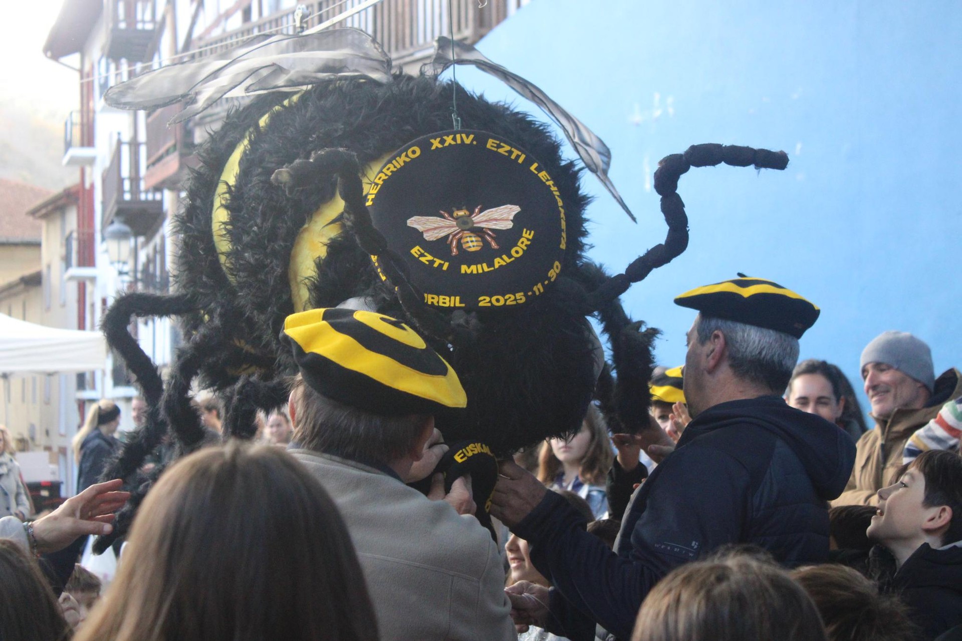 Mende laurdenera heldu da Erle Eguna