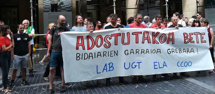 Uztailaren 13, 14, 20 eta 21ean, greba egunak autobusetako langileentzat