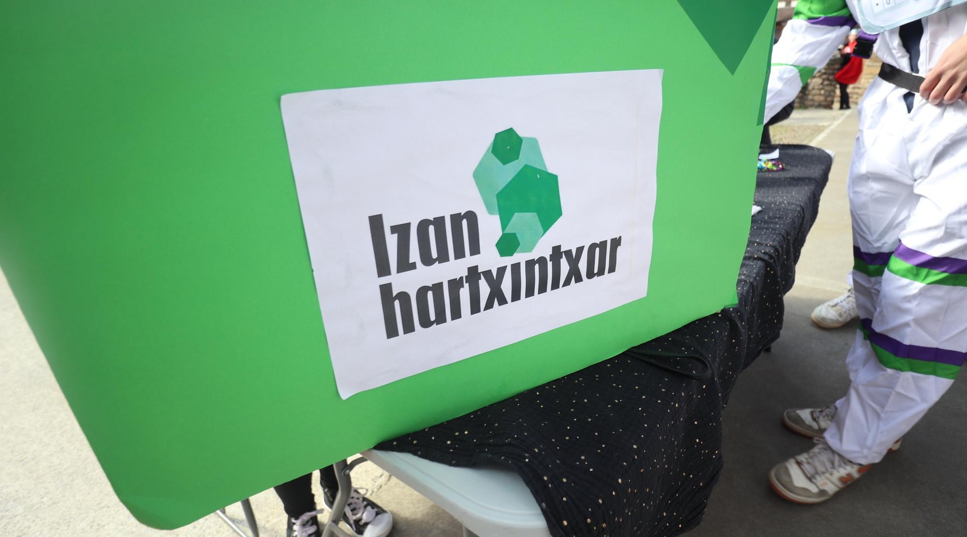 Hartxintxar Eguneko bazkaritarako txartelak eskuratzeko azken eguna