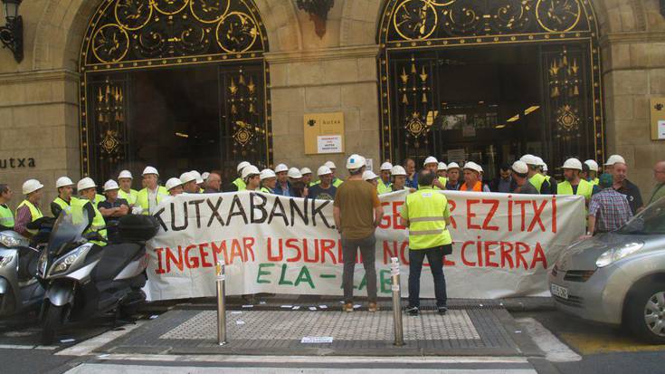 Ingemarreko langileak berriz mobilizatuko dira gaur Donostiako Kutxabank atarian