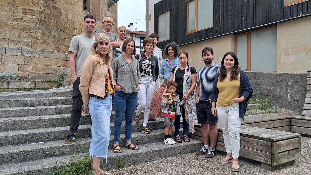 Euskaraz trebatu eta aritzeko ikastaro eskaintza zabala aurkeztu dute