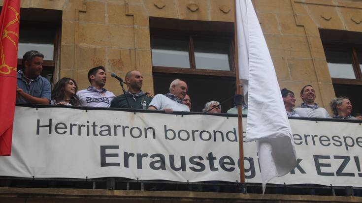 "50 urte bete ditugu gure herrian futbola sustatzen"