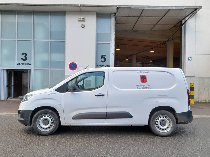 Auto elektrikoen aldeko apustua