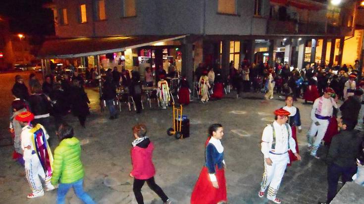 Orbeldi Dantza Taldekoen saioa, Inauteri Festaren atarikoa