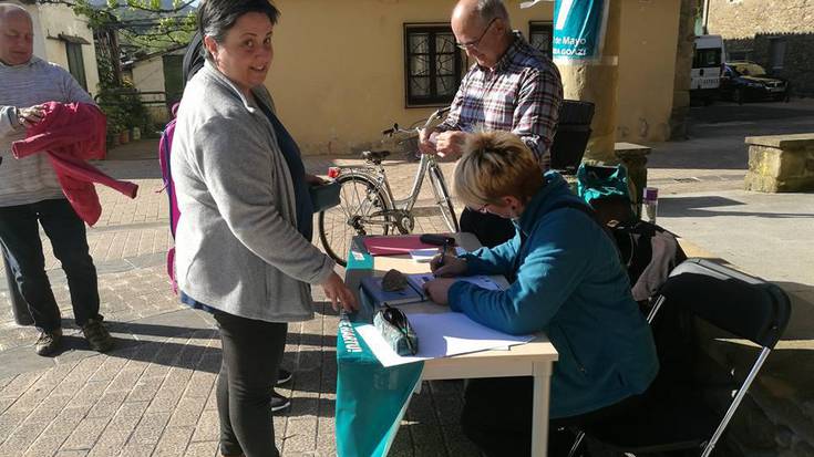Zubietarrak ere maiatzaren 7ko galdeketarako bozkatzen hasiak dira