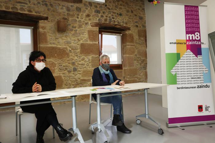 Joxan Artzeren poema eraldatu batek irudikatuko ditu, datozen udal egitasmoak