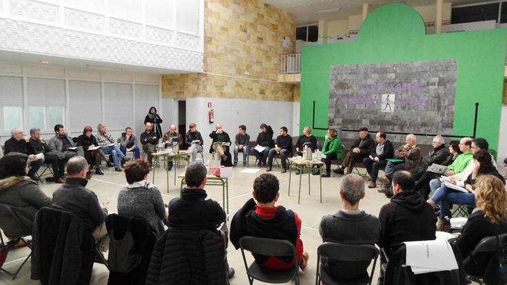 EHBilduren herri batzarra 19:00etan Potxoenean, lan lerroak zehazteko