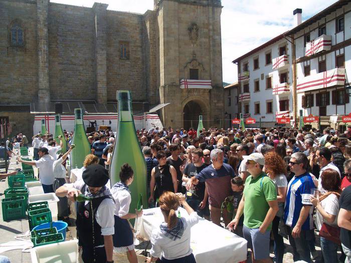 Euskal Herriko 2. Egurrezko Sagardo Lehiaketan parte hartzeko epea zabalik