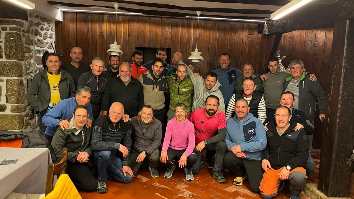 Kuadrilla ederra joan da aurten ere tipi-tapa Arantzazuraino