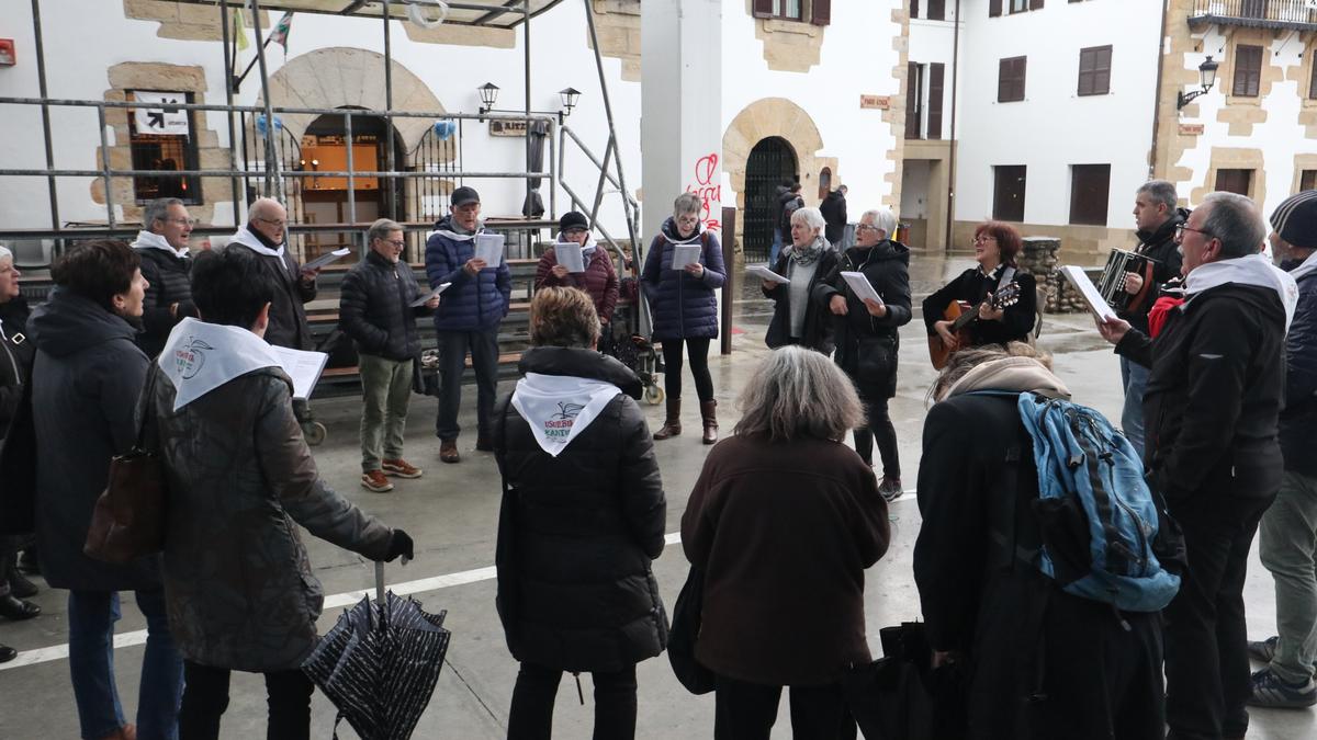 Estreinakoz plazaratu da Kantu Taldea, hamazazpigarren ikasturtea abiatu berritan