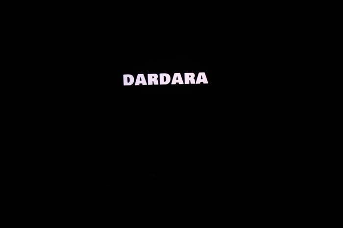 Dardararen bi emankizun eskaini dituzte Sutegin