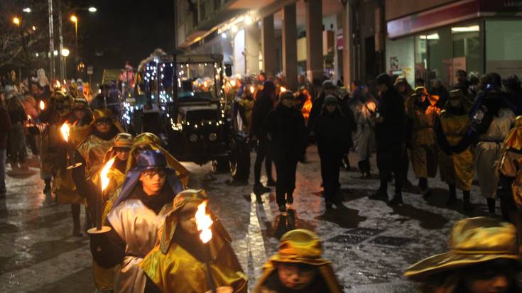 Erregeen kabalkadarako antortxeroen izen-ematea ixtear