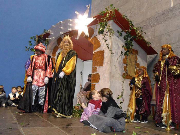 Urdaiagatik helduko dira larunbatean, Meltxor, Gaspar eta Baltasar erregeak