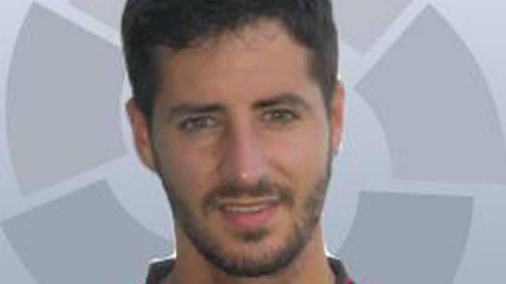 Jon Irazustabarrena eta Eibar, lehen mailan dira