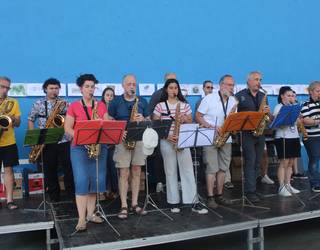 Dj Gorka Mendik eta Zumartek gogotik musikatu dute lasterketa solidarioa