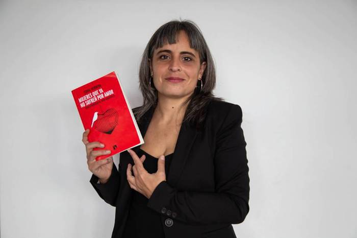 Coral Herrerarekin solasaldia ostiralean, Udarregi Ikastolako jangelan