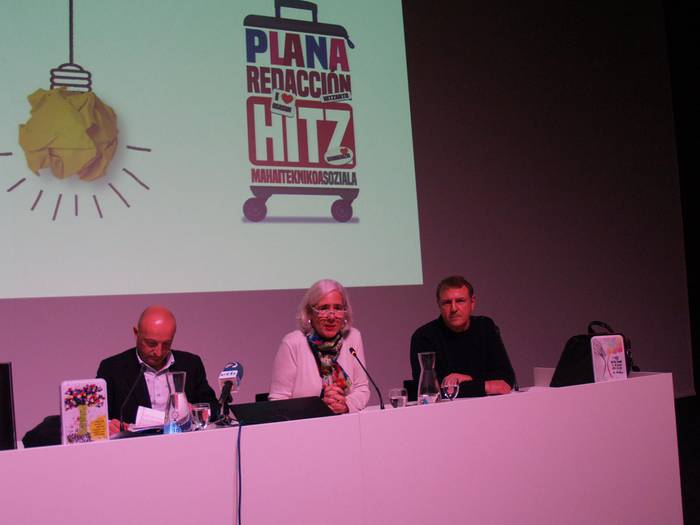 GuraSOSek "Hitzartu" hondakinen kudeaketa plan alternatiboa foru agintariei emateko ekitaldia ostiralean Donostian