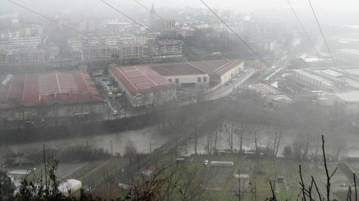 Usurbil bezalako euskararen arnasguneak, erdalduntzen