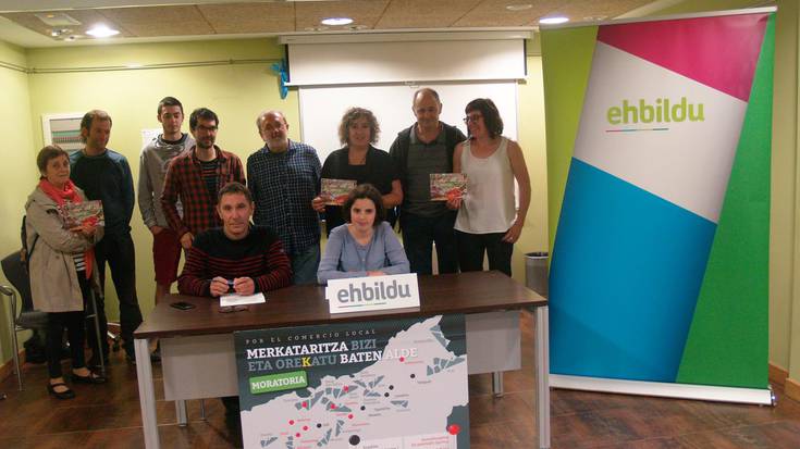 Eusko Legebiltzarrak saltoki handien neurrigabeko zabalkuntzari mugak jartzea txalotu du EHBilduk