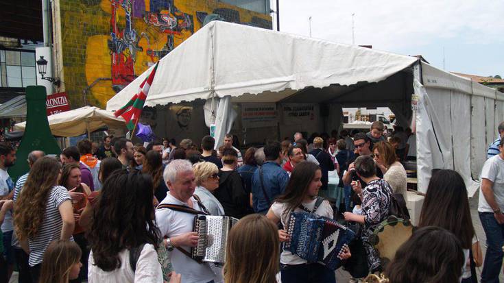 Euskal presoen eskubideen aldeko mobilizazioa, talogileak eta kontzertuak, 38. Sagardo Eguneko Ernai Usurbilen karpagunean
