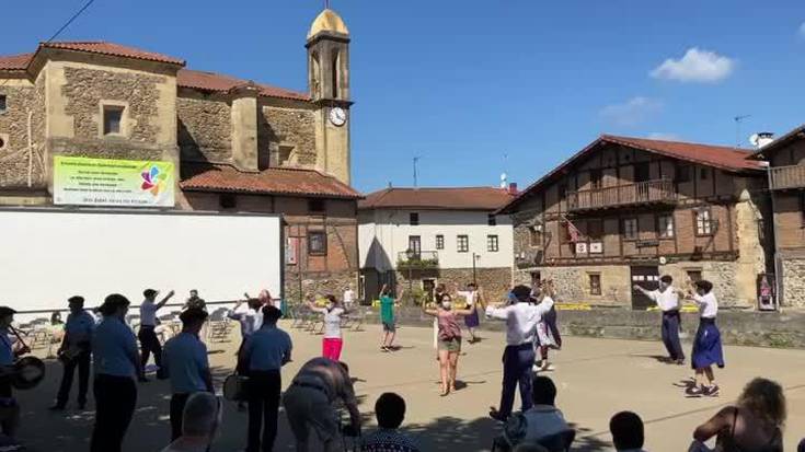 Birusak ez zuen Zubietako sokadantza zapuztu