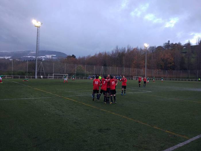 Igoera jokoan duen erregional mailako futbol taldea animatzera joateko deia ostiralean