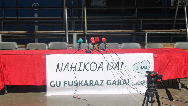 Salaketa mezu uholdea, azken erasoaren aurrean