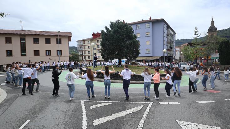 Hamaika ekimen, Usurbilgo bost festa egunetan