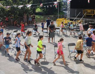Txikienen festa handiena Atxegalden