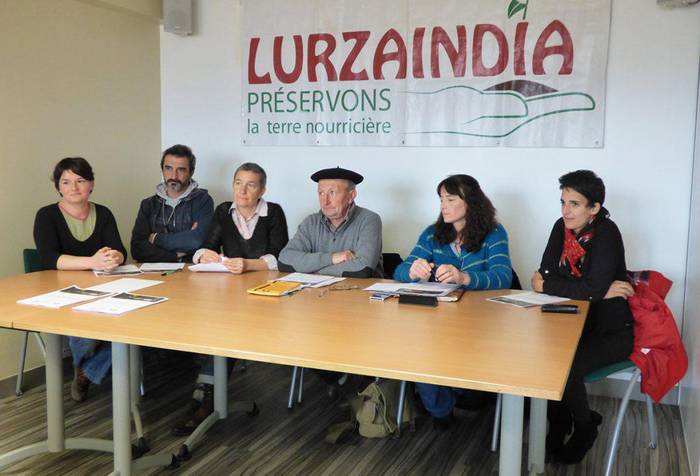 Lurzaindiaren egitasmoak sustatzeko 3.400 euro batu dira Usurbilen