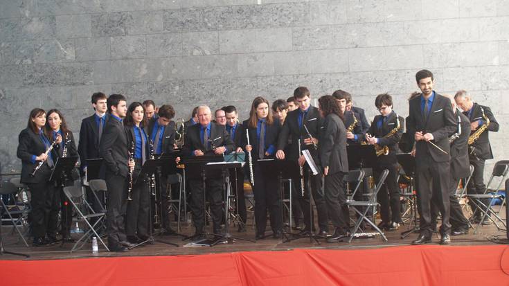 Azkoitiko Musika Bandak borobildu du 13. Soinurbil Musika Astea