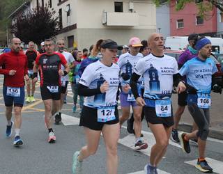 Gogotsu baina lasai ekin diote, 50 ordutara heldu nahi lukeen Santueneako erronkari