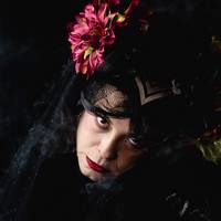 "Olvido Flores" ikuskizuna